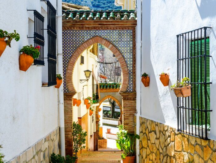 axarquia law office solicitors in spain Law Office in Axarquia Malaga. Real Estate inland malaga. Real estate lawyers in axarquia. Axarquia Legal advice. Get legal help in axarquia spain. Buy a house and get residence in Axarquia. Help with nie number in Axarquia.