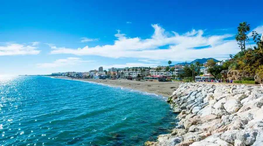 Discover the diverse opportunities and seaside allure that Torremolinos offers within the dynamic Malaga property market. Whether you're a seasoned investor or a first-time buyer, our insightful advice will guide you through the intricacies of buying property in Spain. Immerse yourself in the coastal charm of Torremolinos, where modern amenities meet the beauty of the Mediterranean. Make well-informed decisions to secure your ideal property and embark on a lifestyle that blends the best of urban convenience with seaside serenity in this sought-after destination on the Costa del Sol.