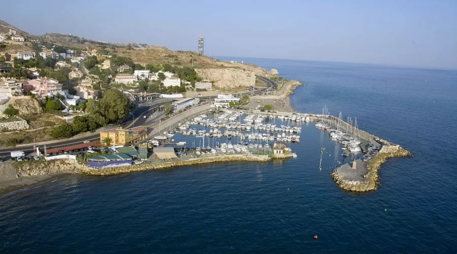 real club el candado boat investment malaga