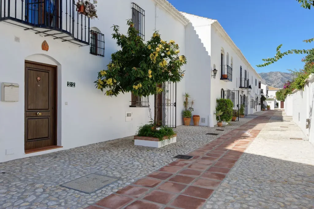 pueblo lopez fuengirola