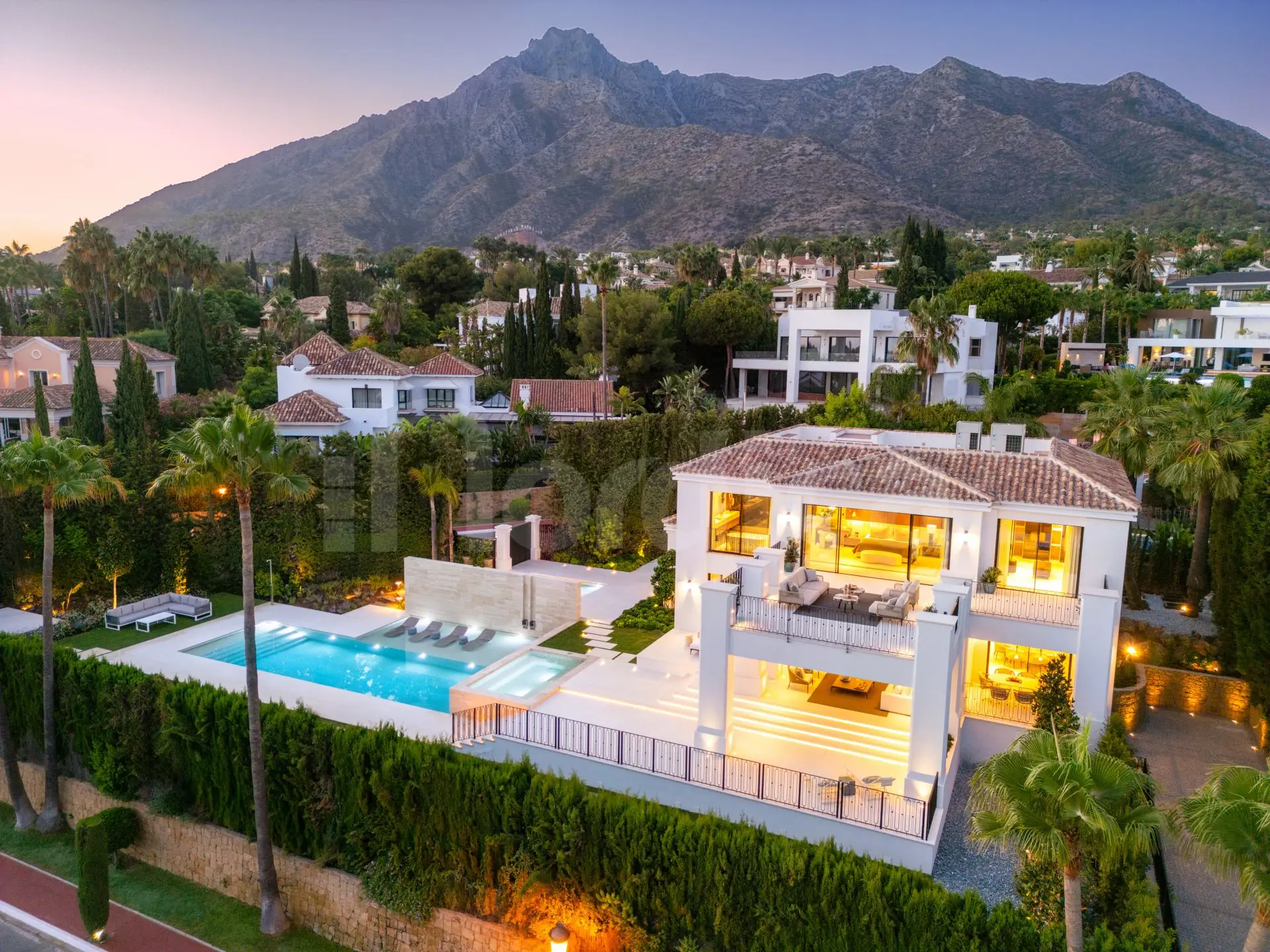 real estate in sierra blanca marbella